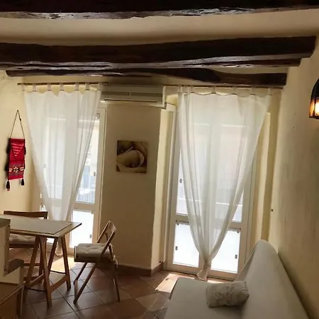 Lo Sguardo Sul Corso - Intero Apartment *